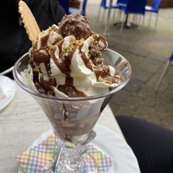 Boutique Del Gelato - Ferrero Roche.
