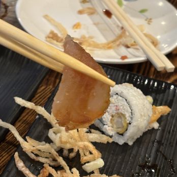Chobop - Rubbery yellow tail - Sushi Bars Near Me - Costa Mesa, California