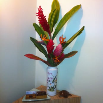 Pacific Massage Events - Wendy brings in beautiful tropical flowers. - Massage Near Me - Honolulu, Hawaii Pacific Massage Events - Wendy brings in beautiful tropical flowers. - Massage Near Me - Honolulu, Hawaii