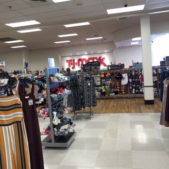 TJ Maxx - Department Stores Near Me - Houston, Texas