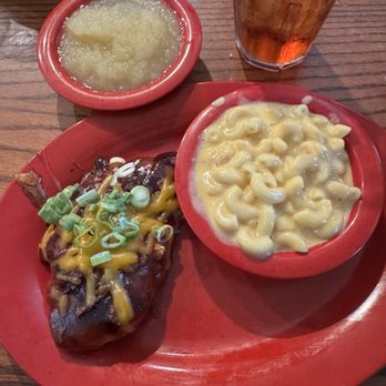 The Apple Barn & Cider Mill - Bbq, cheddar chicken! - Specialty Food Near Me - Sevierville, Tennessee The Apple Barn & Cider Mill - Bbq, cheddar chicken! - Specialty Food Near Me - Sevierville, Tennessee