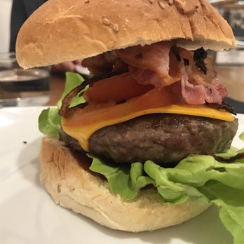 Star Pub - Burgers Near Me - Sorrento, NA
