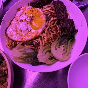886 - Dry Beef Noodles - Taiwanese Near Me - New York, New York 886 - Dry Beef Noodles - Taiwanese Near Me - New York, New York