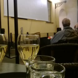 Kesäkino Engel - wine at Kesäkino Engel