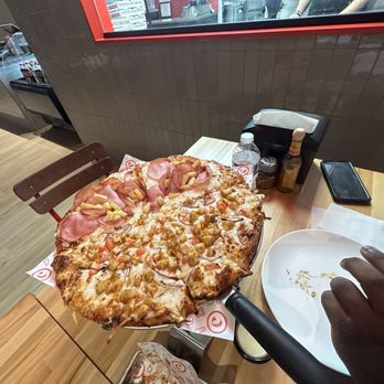 Curry Pizza House - Hawaiian and Chicken Pizza - Pizza Near Me - Ashburn, Virginia