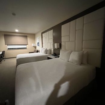 Wyndham Anaheim Hotel - Hotels Near Me - Anaheim, California Wyndham Anaheim Hotel - Hotels Near Me - Anaheim, California