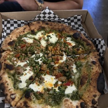 La Crosta Wood Fired Pizza - Bada Bing - Pizza Near Me - Whittier, California