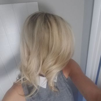Red Feather Salon - Perfect icy blonde - Hair Salons Near Me - McLean, Virginia