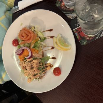 Darkey Kellys - Shrimp and salmon sandwich - Pubs Near Me - Dublin, D