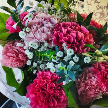 Tom & Jeri's Florist - Florists Near Me - Long Beach, California