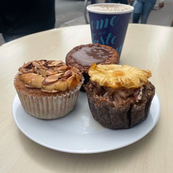 Tallio's Coffee & Tea - Bread pudding cups - Coffee & Tea Near Me - San Francisco, California