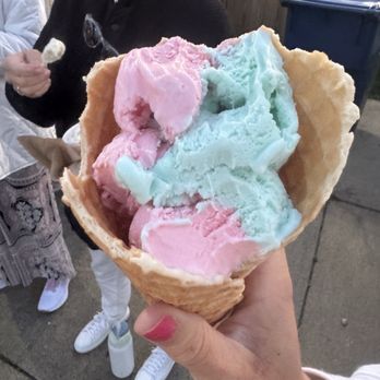 Acushnet Creamery Inc - Cotton candy ice cream - Ice Cream & Frozen Yogurt Near Me - Acushnet, Massachusetts Acushnet Creamery Inc - Cotton candy ice cream - Ice Cream & Frozen Yogurt Near Me - Acushnet, Massachusetts