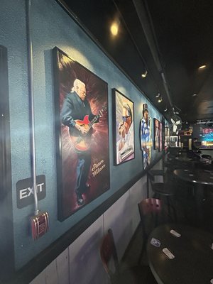 THE VIBE LIVE MUSIC VENUE by null