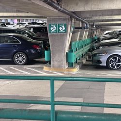 Temple Street Parking Garage