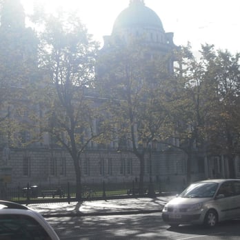 Belfast City Hall - Landmarks & Historical Buildings Near Me - Belfast, BFS Belfast City Hall - Landmarks & Historical Buildings Near Me - Belfast, BFS