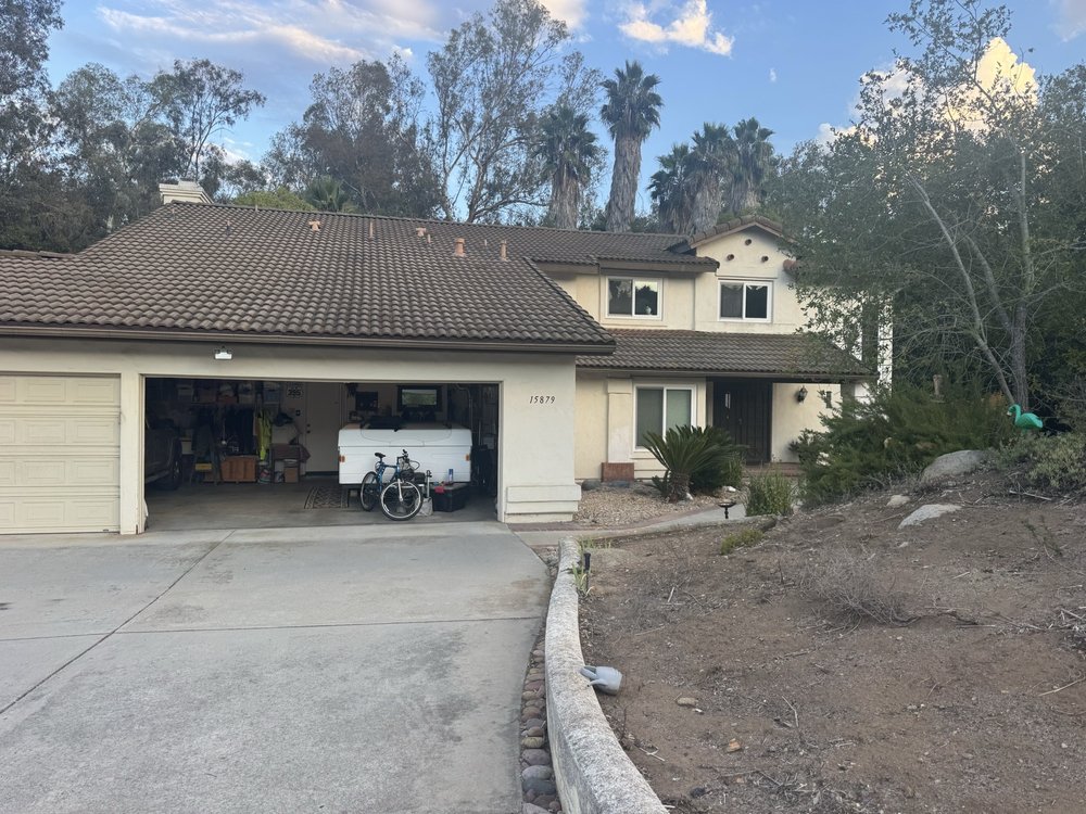 Advantage Garage Doors - Garage Door Contractor in Lakeside, CA