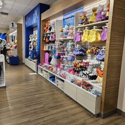 Build-A-Bear Workshop - Inside the workshop