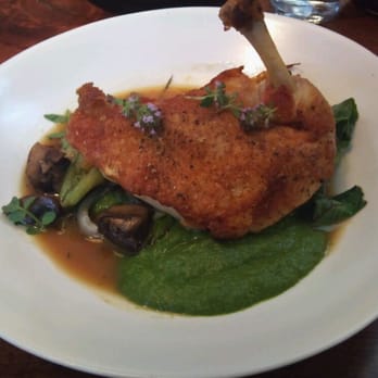 Community Table - Roast chicken - New American Near Me - Washington, Connecticut