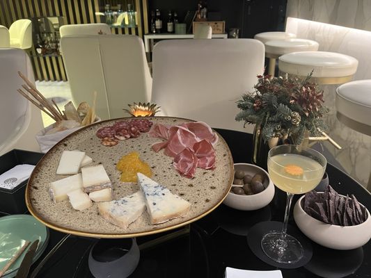 Divinity Restaurant & Lounge Bar by null