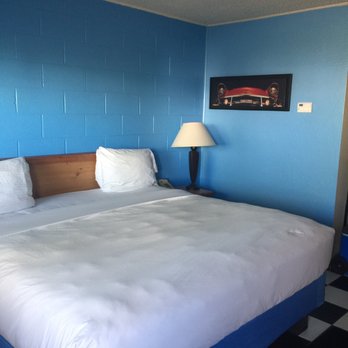 The Retro Inn - Hotels Near Me - Cortez, Colorado The Retro Inn - Hotels Near Me - Cortez, Colorado