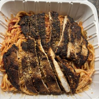 Crest Cafe - Blackened Chicken Pasta - Breakfast & Brunch Near Me - Riverside, California