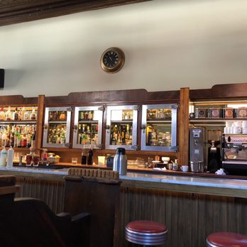 Peter Pan Bistro - The bar - Canadian (New) Near Me - Toronto, Ontario Peter Pan Bistro - The bar - Canadian (New) Near Me - Toronto, Ontario