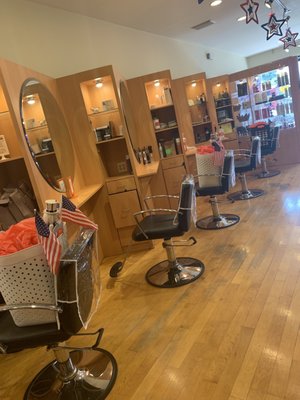 Jagged Edge Spa & Salon