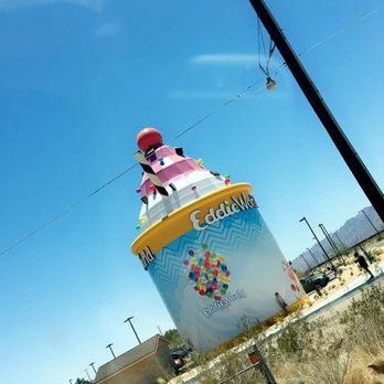 Red Apple Fireworks - Pahrump - Eddie's World - Fireworks Near Me - Pahrump, Nevada