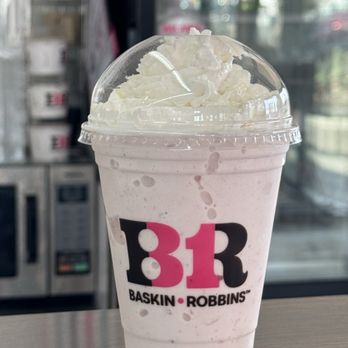 Baskin-Robbins - Classic small strawberry shake - Ice Cream & Frozen Yogurt Near Me - Concord, California Baskin-Robbins - Classic small strawberry shake - Ice Cream & Frozen Yogurt Near Me - Concord, California