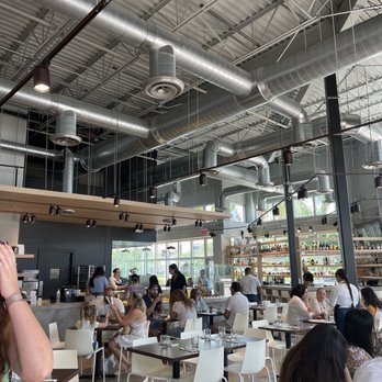 Bachour - inside - Bakeries Near Me - Coral Gables, Florida