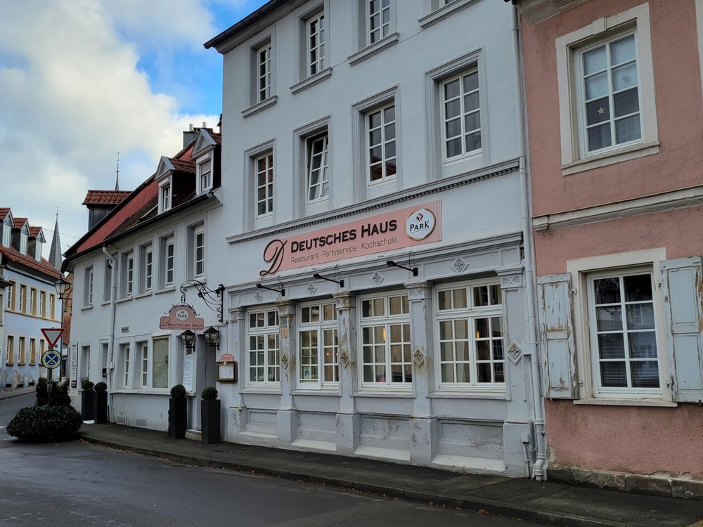 DEUTSCHES HAUS Updated October 2024 Weiherplatz 24, Kusel, RheinlandPfalz, Germany German