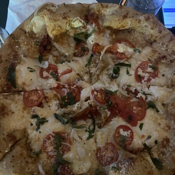 Mellow Mushroom Winter Park - Great White - Pizza Near Me - Winter Park, Florida Mellow Mushroom Winter Park - Great White - Pizza Near Me - Winter Park, Florida