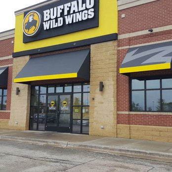 Buffalo Wild Wings - American Near Me - Hoffman Estates, Illinois