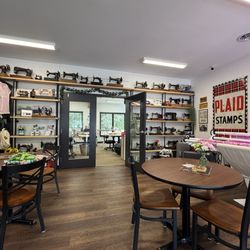 Caledonia Cafe