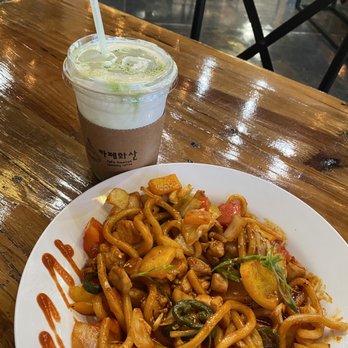 Cafe HwaSan - Chicken Spicy Yaki-Udon - Korean Near Me - Plano, Texas