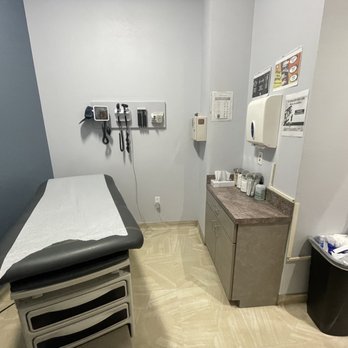 Xpress Urgent Care - The whole room - Urgent Care Near Me - Stanton, California Xpress Urgent Care - The whole room - Urgent Care Near Me - Stanton, California