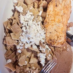 Chilaquiles verdes Chilaquiles verdes