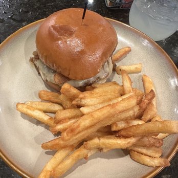 Curio Bistro - Cajun BBQ Burger - Cajun/Creole Near Me - New Orleans, Louisiana