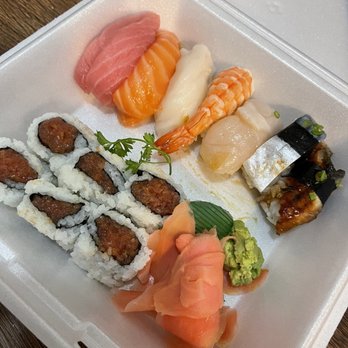Midami Sushi - SC4 Sushi Combo B - Sushi Bars Near Me - Farmington Hills, Michigan