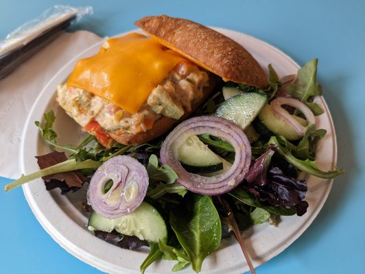 Cafe bliss and organic juice bar by null