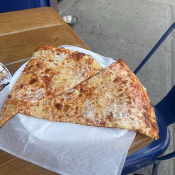 Alvo - Red slices $4 - Pizza Near Me - Brooklyn, New York Alvo - Red slices $4 - Pizza Near Me - Brooklyn, New York