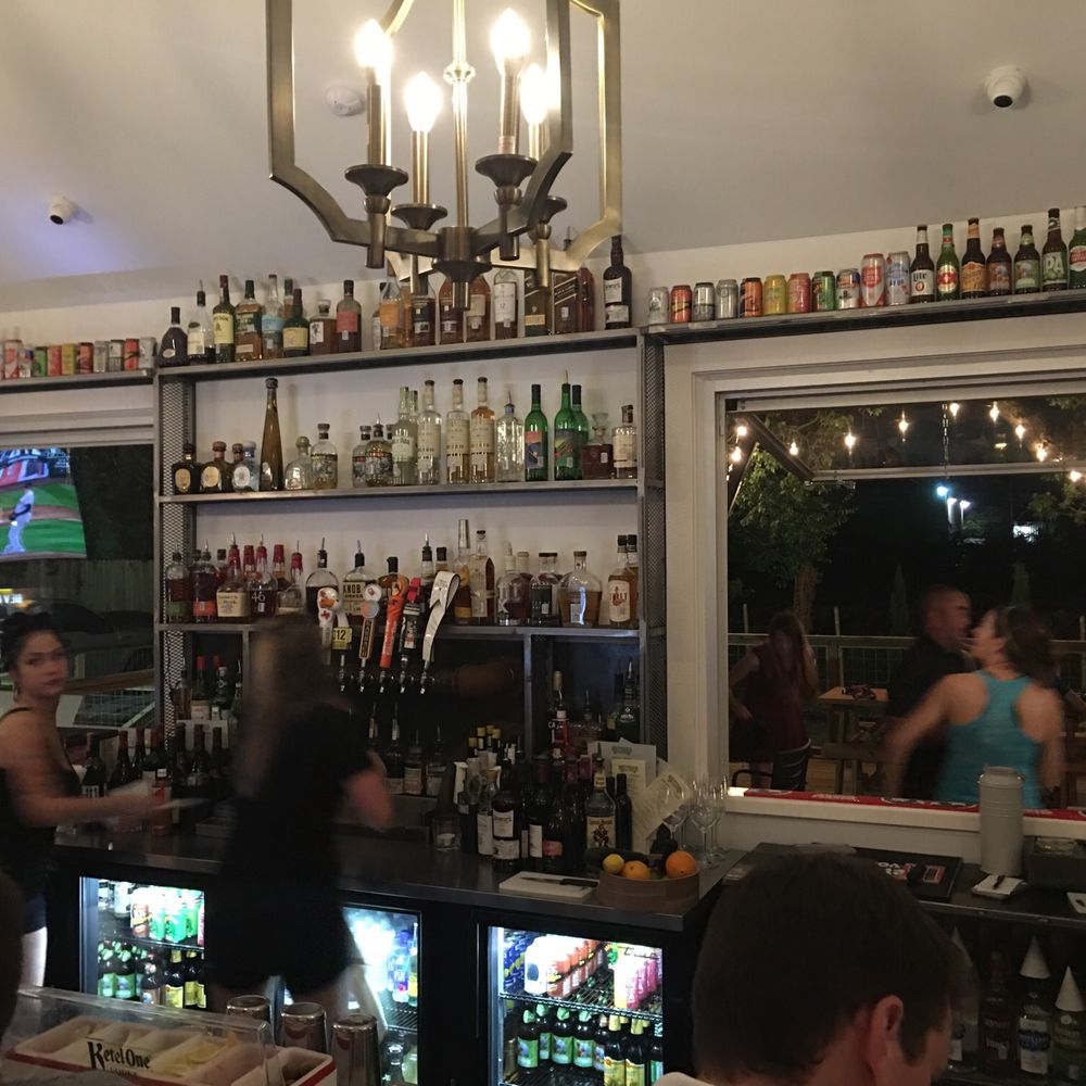 NettBar - Bar - Cocktail Bars Near Me - Houston, Texas