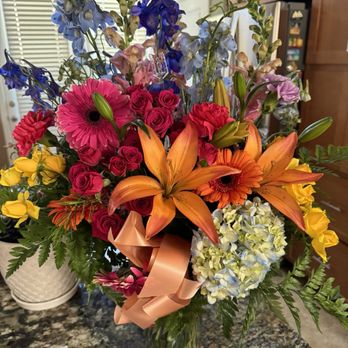 Rose Garden Florist - Florists Near Me - Modesto, California Rose Garden Florist - Florists Near Me - Modesto, California