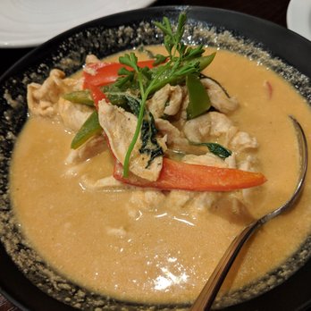 Ocean Thai Cuisine - Yellow curry with chicken - Thai Near Me - Oceanside, California Ocean Thai Cuisine - Yellow curry with chicken - Thai Near Me - Oceanside, California