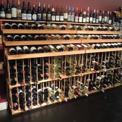 The Wine'ing Butcher - Pick the perfect wine, or craft beer!