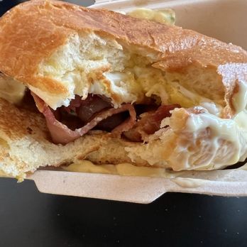egghole - Burgers Near Me - Puyallup, Washington