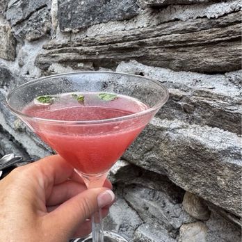 Brushmill by the Waterfall - Pomegranate Mint Greyhound - New American Near Me - Chester, Connecticut
