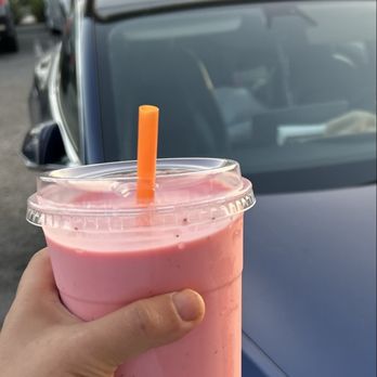 La Michoacana - Aqua fresa con crema - Ice Cream & Frozen Yogurt Near Me - Harbor City, CA 90710, California
