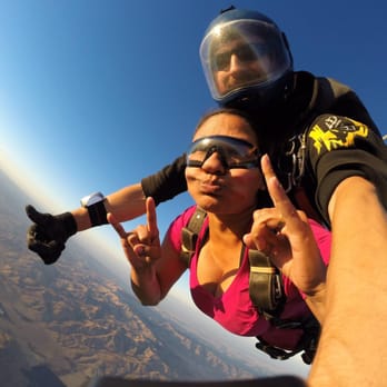 Silicon Valley Skydive - Nice experience - Skydiving Near Me - San Martin, California Silicon Valley Skydive - Nice experience - Skydiving Near Me - San Martin, California