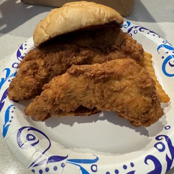 Chicken Fire - Chicken Sandwich - Chicken Shop Near Me - Orlando, Florida Chicken Fire - Chicken Sandwich - Chicken Shop Near Me - Orlando, Florida